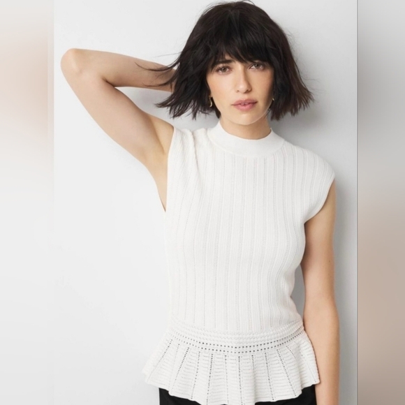 White House Black Market Tops - White House Black Market Womens XS mock Neck Sleeveless White Knit Peplum Top